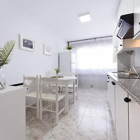 Luisa Apartment *