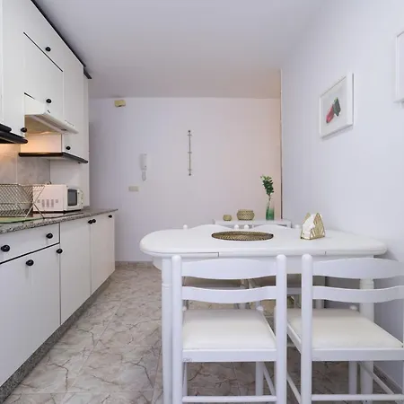 Luisa アルスーア